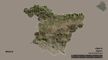 Cezayir 'in Bouira eyaleti, başkenti katı bir zemin üzerinde izole edilmiştir. Uzaklık ölçeği, bölge önizlemesi ve etiketleri. Uydu görüntüleri. 3B görüntüleme