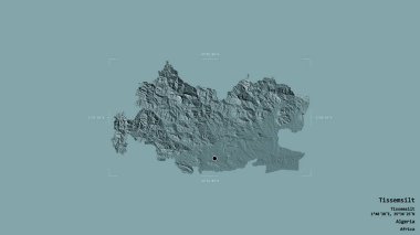 Cezayir 'in Tissemsilt bölgesi, katı bir arka planda izole edilmiş bir sınır kutusunda. Etiketler. Renkli yükseklik haritası. 3B görüntüleme