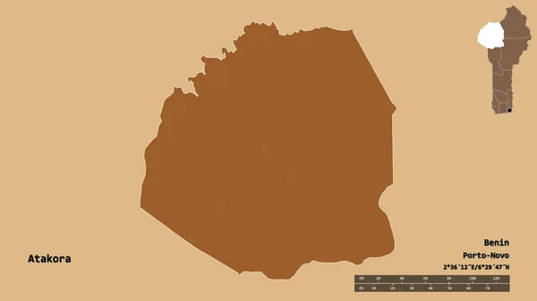 ベナン県のアタコラの形で その首都はしっかりとした背景に隔離されています 距離スケール リージョンプレビュー およびラベル パターン化されたテクスチャの構成 3Dレンダリング — ストック写真