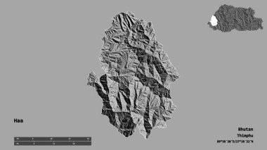 Bhutan ilçesi Haa 'nın şekli, başkenti sağlam arka planda izole edilmiş. Uzaklık ölçeği, bölge önizlemesi ve etiketleri. Çift seviyeli yükseklik haritası. 3B görüntüleme