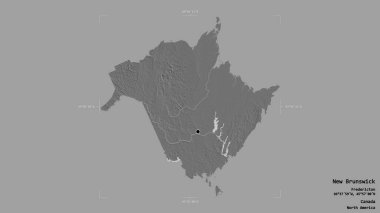 New Brunswick bölgesi, Kanada eyaleti, sağlam bir arka planda izole edilmiş bir sınır kutusunda. Etiketler. Çift seviyeli yükseklik haritası. 3B görüntüleme