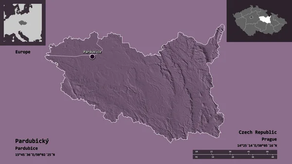 Pardubickyの形状 チェコ共和国の地域 その首都 距離スケール プレビューおよびラベル 色の標高マップ 3Dレンダリング — ストック写真