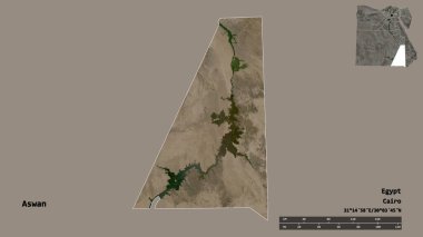 Mısır valisi Aswan 'ın şekli, başkenti sağlam bir zemin üzerinde izole edilmiş. Uzaklık ölçeği, bölge önizlemesi ve etiketleri. Uydu görüntüleri. 3B görüntüleme