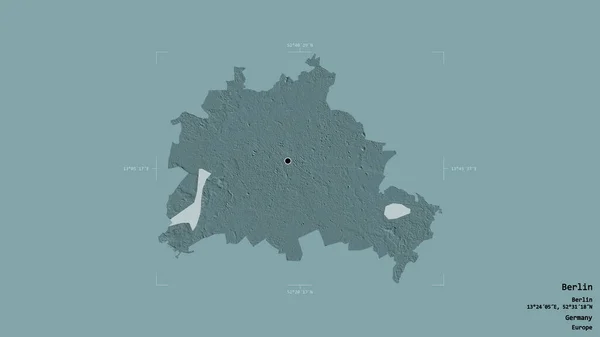 德国柏林的一个区域 在一个地理参考方块的方块中 在坚实的背景下被隔离 彩色高程图 3D渲染 — 图库照片