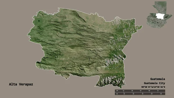 Alta Verapaz 'ın şekli, Guatemala departmanı, sermayesi sağlam arka planda izole edilmiş. Uzaklık ölçeği, bölge önizlemesi ve etiketleri. Uydu görüntüleri. 3B görüntüleme