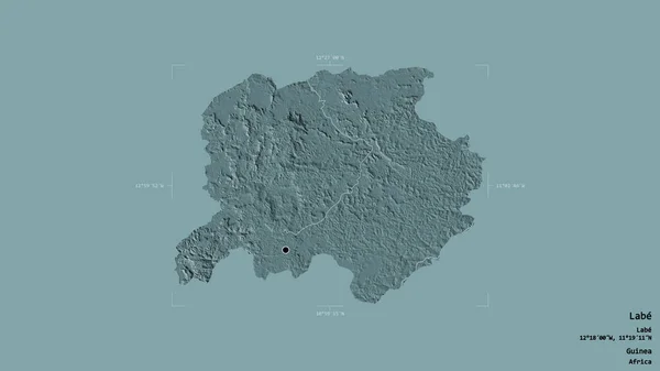 ギニアの領域であるラベルの領域は 参照された境界ボックス内の強固な背景に隔離されています ラベル 色の標高マップ 3Dレンダリング — ストック写真