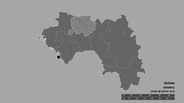 以首都 主要区域分部和分隔的莱贝地区为首都的几内亚的绝望面貌 Bilevel高程图 3D渲染 — 图库照片