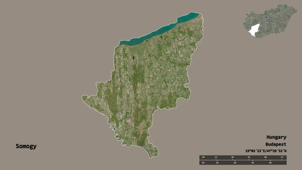 索摩学的形状 匈牙利县 其首都孤立的坚实的背景 距离尺度 区域预览和标签 卫星图像 3D渲染 — 图库照片