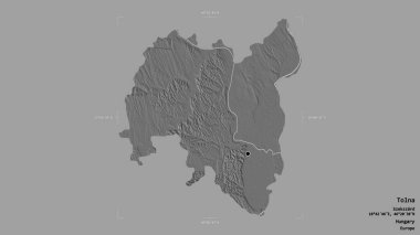 Tolna bölgesi, Macaristan Bölgesi, katı bir arka planda izole edilmiş bir sınır kutusunda. Etiketler. Çift seviyeli yükseklik haritası. 3B görüntüleme