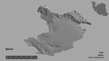 İran 'ın Kazvin eyaleti, başkenti sağlam bir zemin üzerinde izole edilmiştir. Uzaklık ölçeği, bölge önizlemesi ve etiketleri. Çift seviyeli yükseklik haritası. 3B görüntüleme