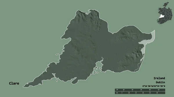 アイルランドの郡クレアの形で その首都はしっかりとした背景に孤立している 距離スケール リージョンプレビュー およびラベル 色の標高マップ 3Dレンダリング — ストック写真
