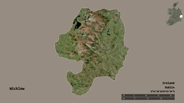 爱尔兰威克洛县的形状 其首府在坚实的背景上与世隔绝 距离尺度 区域预览和标签 卫星图像 3D渲染 — 图库照片