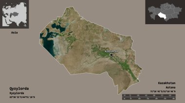 Qyzylorda 'nın şekli, Kazakistan bölgesi ve başkenti. Uzaklık ölçeği, ön gösterimler ve etiketler. Uydu görüntüleri. 3B görüntüleme