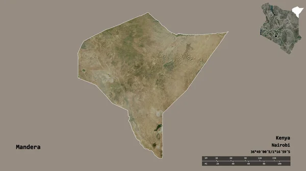 肯尼亚曼得拉县的形状 其首都在坚实的背景下与世隔绝 距离尺度 区域预览和标签 卫星图像 3D渲染 — 图库照片