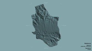 Makedonya Belediyesi Rankovce 'nin Rankovce bölgesi, jeoreferatlı bir sınır kutusunun sağlam bir arka planında izole edilmiş durumda. Etiketler. Renkli yükseklik haritası. 3B görüntüleme