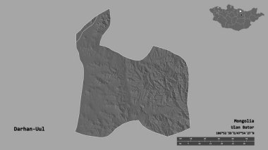 Moğolistan Belediyesi 'nin başkenti Darhan-Uul' un sureti sağlam bir zemin üzerinde izole edilmiştir. Uzaklık ölçeği, bölge önizlemesi ve etiketleri. Çift seviyeli yükseklik haritası. 3B görüntüleme