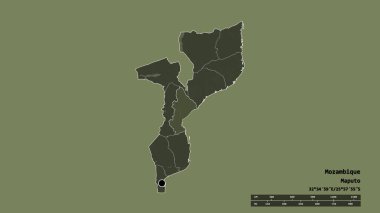 Başkenti, ana bölgesel bölümü ve ayrılmış Sofala bölgesiyle Mozambik 'in deforme edilmiş şekli. Etiketler. Renkli yükseklik haritası. 3B görüntüleme