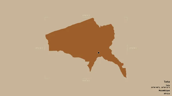 モザンビークのテテ州の地域は 地理的に参照された境界の箱の中にしっかりとした背景に隔離されています ラベル パターン化されたテクスチャの構成 3Dレンダリング — ストック写真