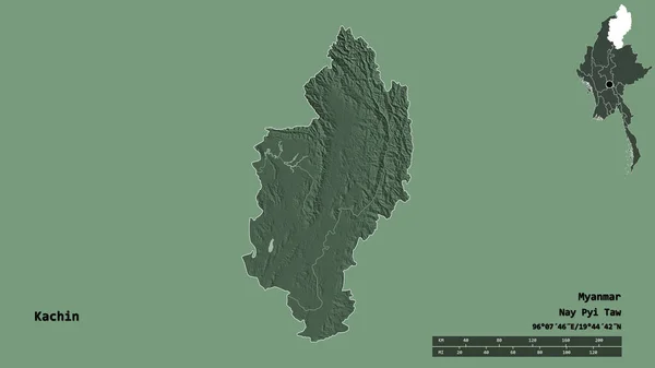 ミャンマーのカチン州の形で その首都はしっかりとした背景に隔離されています 距離スケール リージョンプレビュー およびラベル 色の標高マップ 3Dレンダリング — ストック写真