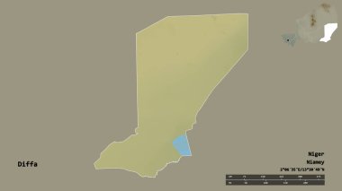 Diffa 'nın şekli, Nijer Bölümü, sermayesi sağlam arka planda izole edilmiş. Uzaklık ölçeği, bölge önizlemesi ve etiketleri. Topografik yardım haritası. 3B görüntüleme