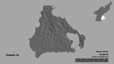 Kuzey Kore 'nin Kangwon-do eyaleti, başkenti sağlam arka planda izole edilmiştir. Uzaklık ölçeği, bölge önizlemesi ve etiketleri. Çift seviyeli yükseklik haritası. 3B görüntüleme
