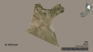 Ad Dakhliyah 'ın şekli, Umman bölgesi, başkenti sağlam arka planda izole edilmiş. Uzaklık ölçeği, bölge önizlemesi ve etiketleri. Uydu görüntüleri. 3B görüntüleme