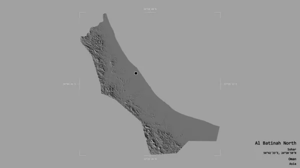 オマーンの地域であるAl Batinah Northの地域は 洗練された境界ボックス内の強固な背景に隔離されています ラベル 標高マップ 3Dレンダリング — ストック写真