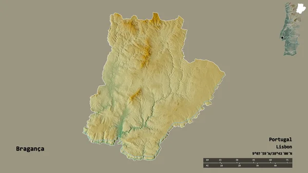 ブラガンカの形 ポルトガルの地区 その首都はしっかりとした背景に隔離されました 距離スケール リージョンプレビュー およびラベル 地形図 3Dレンダリング — ストック写真