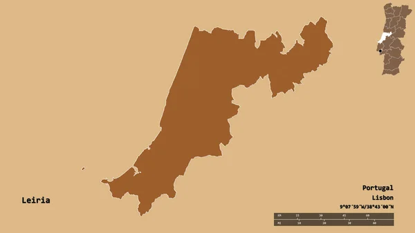 ポルトガルの地区 レイリアの形 その首都はしっかりとした背景に隔離されています 距離スケール リージョンプレビュー およびラベル 規則的にパターン化されたテクスチャの構成 3Dレンダリング — ストック写真