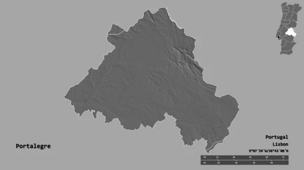 ポルトガルの首都ポルトガルの地区 ポルトガルの形状は しっかりとした背景に隔離されています 距離スケール リージョンプレビュー およびラベル 標高マップ 3Dレンダリング — ストック写真