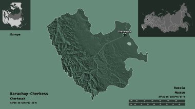 Rusya Cumhuriyeti ve başkenti Karachay-Céess 'in sureti. Uzaklık ölçeği, ön gösterimler ve etiketler. Renkli yükseklik haritası. 3B görüntüleme