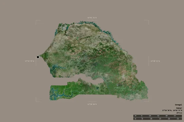 セネガルの地域は 洗練された境界の箱の中でしっかりとした背景に隔離されています 主な地域部門 距離スケール ラベル 衛星画像 3Dレンダリング — ストック写真