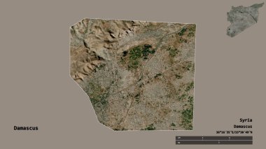 Suriye eyaleti Şam 'ın şekli, başkenti sağlam bir zemin üzerinde izole edilmiştir. Uzaklık ölçeği, bölge önizlemesi ve etiketleri. Uydu görüntüleri. 3B görüntüleme