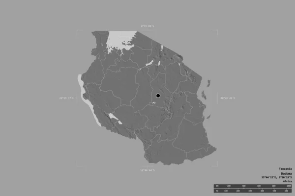 坦桑尼亚的一个区域在一个地理参照框的坚实背景上被隔离 主要区域分部 距离标度 Bilevel高程图 3D渲染 — 图库照片
