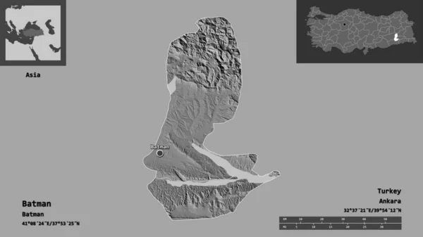 バットマンの形 トルコの州 その首都 距離スケール プレビューおよびラベル 標高マップ 3Dレンダリング — ストック写真