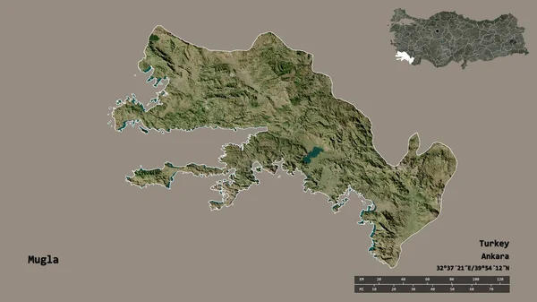 土耳其的Mugla形状 其首都在坚实的背景下与世隔绝 距离尺度 区域预览和标签 卫星图像 3D渲染 — 图库照片