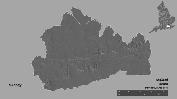 萨里郡的形状 英格兰的行政县 它的首都孤立的坚实的背景 距离尺度 区域预览和标签 Bilevel高程图 3D渲染 — 图库照片