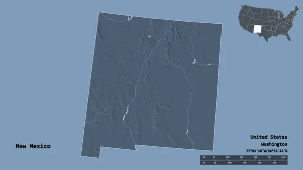 ニューメキシコ州の形 米国本土の状態 その資本は 固体の背景に隔離されました 距離スケール リージョンプレビュー およびラベル 色の標高マップ 3Dレンダリング — ストック写真