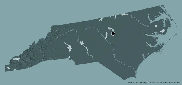 北卡罗莱纳州的形状 美国大陆的一个州 其首都隔离在一个坚实的色彩背景 彩色高程图 3D渲染 — 图库照片