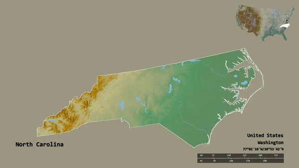 ノースカロライナ州の形 米国本土の状態 その資本金は 固体背景に隔離されています 距離スケール リージョンプレビュー およびラベル 地形図 3Dレンダリング — ストック写真