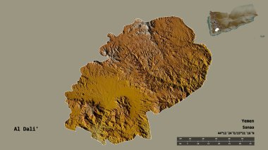 Al Dali 'nin şekli, Yemen valiliği, sermayesi sağlam arka planda izole edilmiş. Uzaklık ölçeği, bölge önizlemesi ve etiketleri. Topografik yardım haritası. 3B görüntüleme
