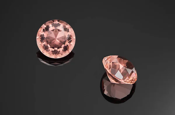 Pietre preziose costose da vicino. Morganite — Foto Stock