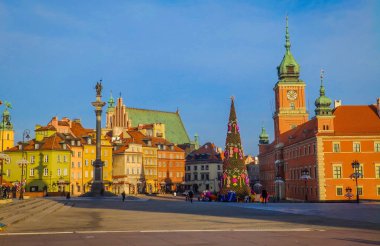 Varşova, Polonya için Royal Castle yakınındaki şenlikli Noel dekorasyon.