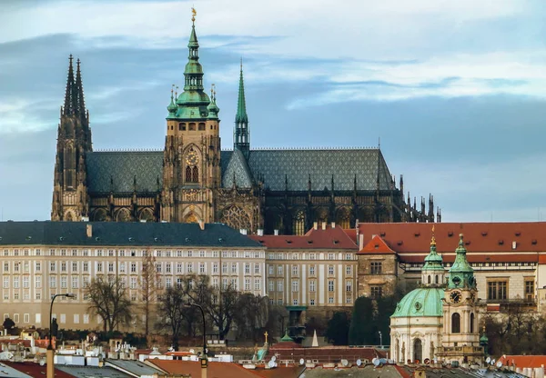 Prague Çek Cumhuriyeti Şehrin Güzel Manzara Prag Kalesi Nin Görünümü — Stok fotoğraf