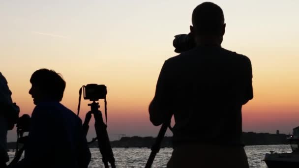 Venice Itália Novembro 2018 Grupo Fotógrafos Fotografa Pôr Sol Colorido — Vídeo de Stock