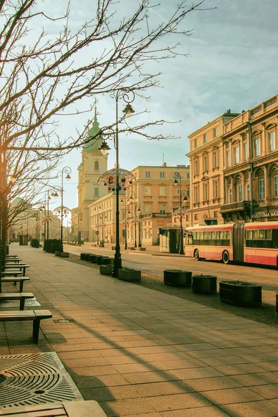 Temprano Soleada Mañana Calle Varsovia Polonia — Foto de Stock