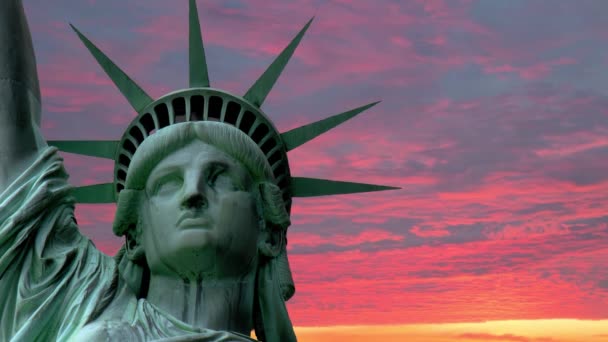 Statua Wolności Usa Przeciwko Niebo Chmury — Wideo stockowe