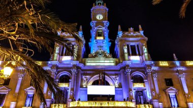 Valencia'da Plaza Ayuntamyento güzel mimarisi.