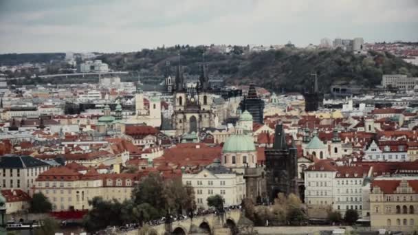 Bella vista sul centro storico di Praga, Repubblica Ceca . — Video Stock