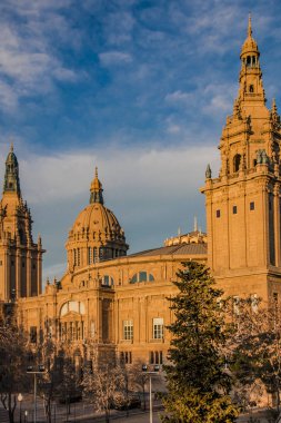 Barselona Plaza Espanya üzerinde Katalan sanat MNAC Ulusal Müzesi.